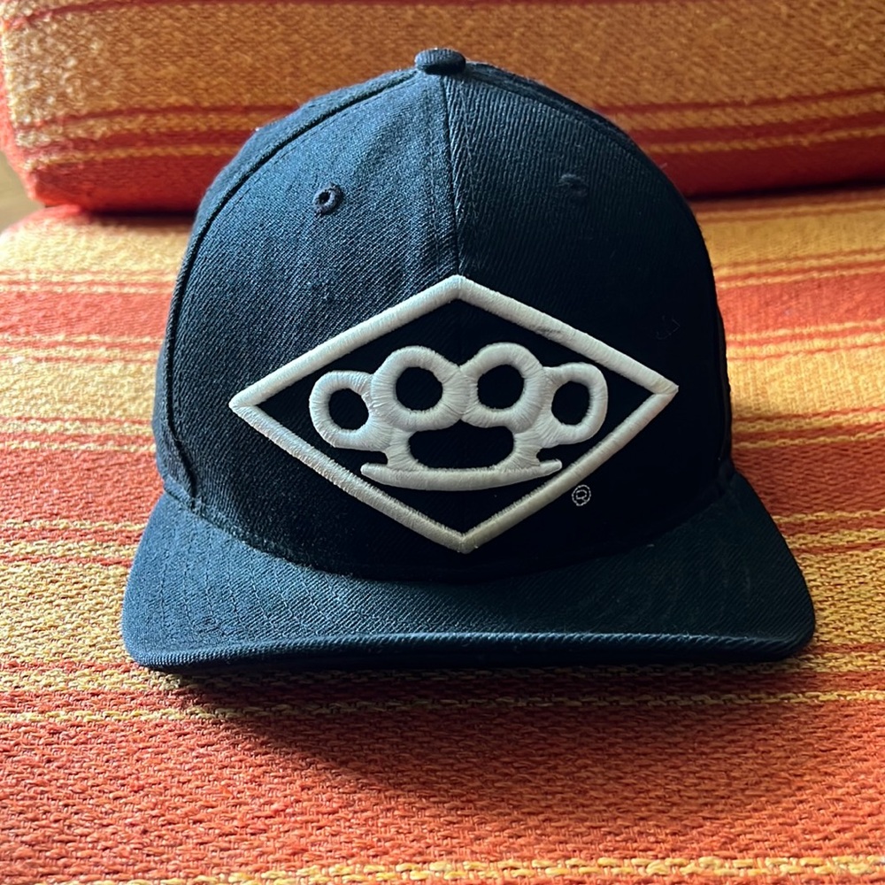 Vintage 10deep fitted hat made by new era